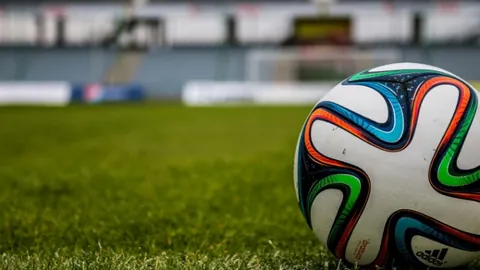 库里的支持：杜兰特在太阳绽放的关键因素